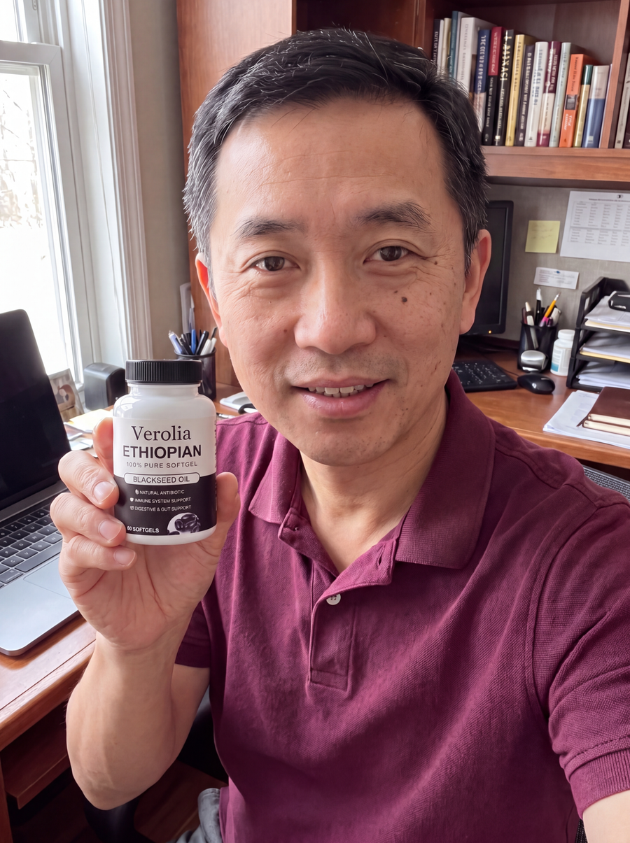 Theodor P. with Verolia black seed oil